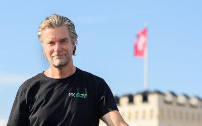 Tarpeeksi hullu Heikki Närvänen rakastaa toimistotorniaan Finlaysonin alueella