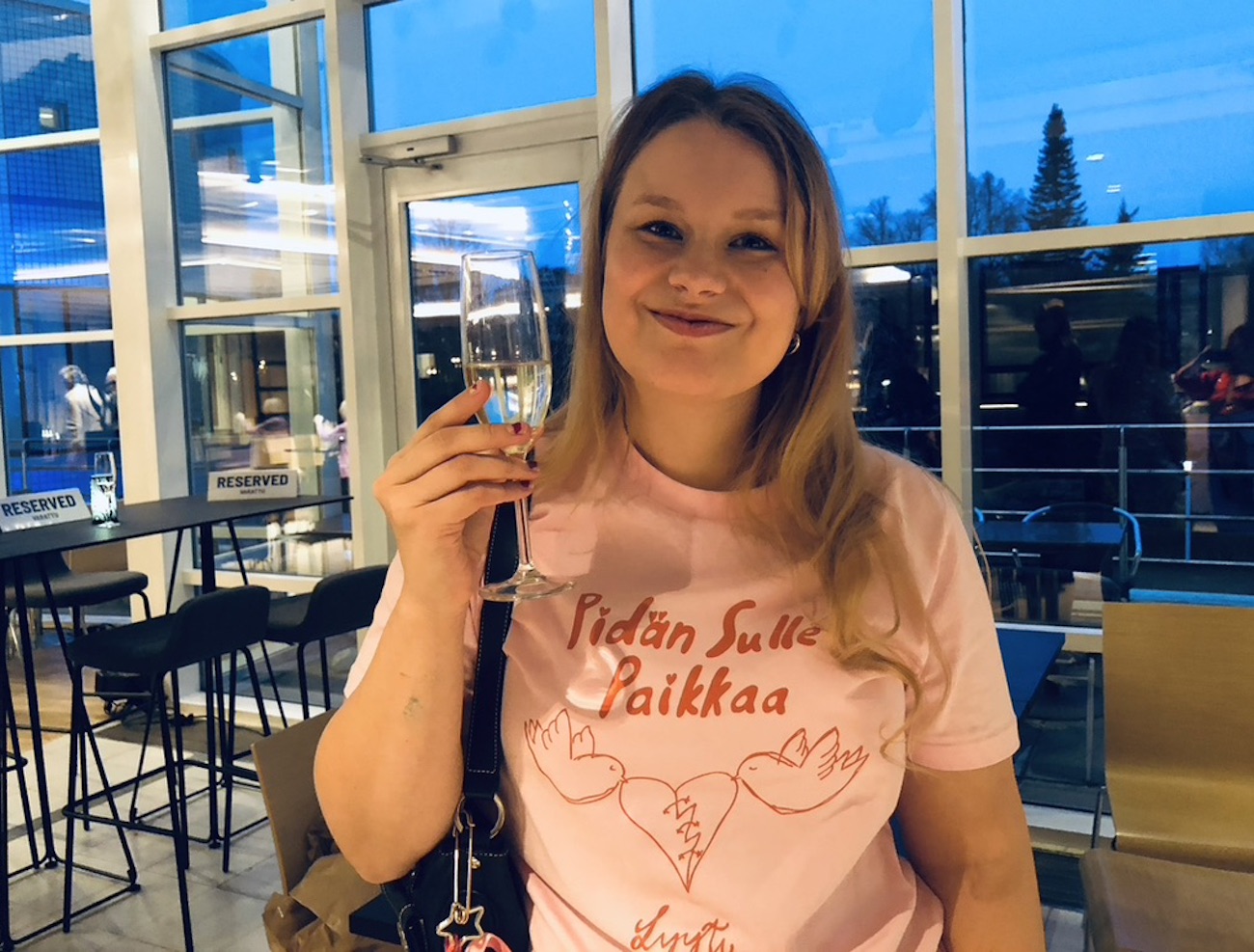 levoton tuhkimo by hanna maria gronlund kulttuuritoimitus INSTA