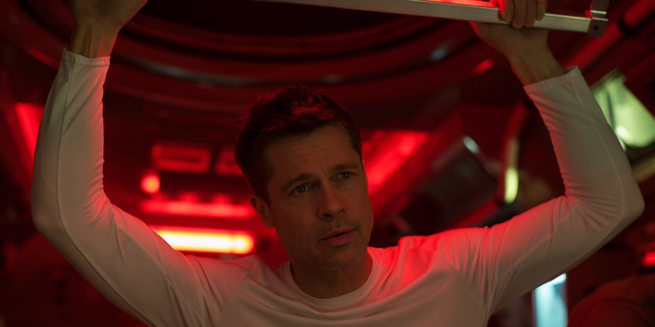 Ad Astra on aisteja hivelevä tieteiselokuva yksinäisyydestä – pääosassa astronauttina Brad Pitt