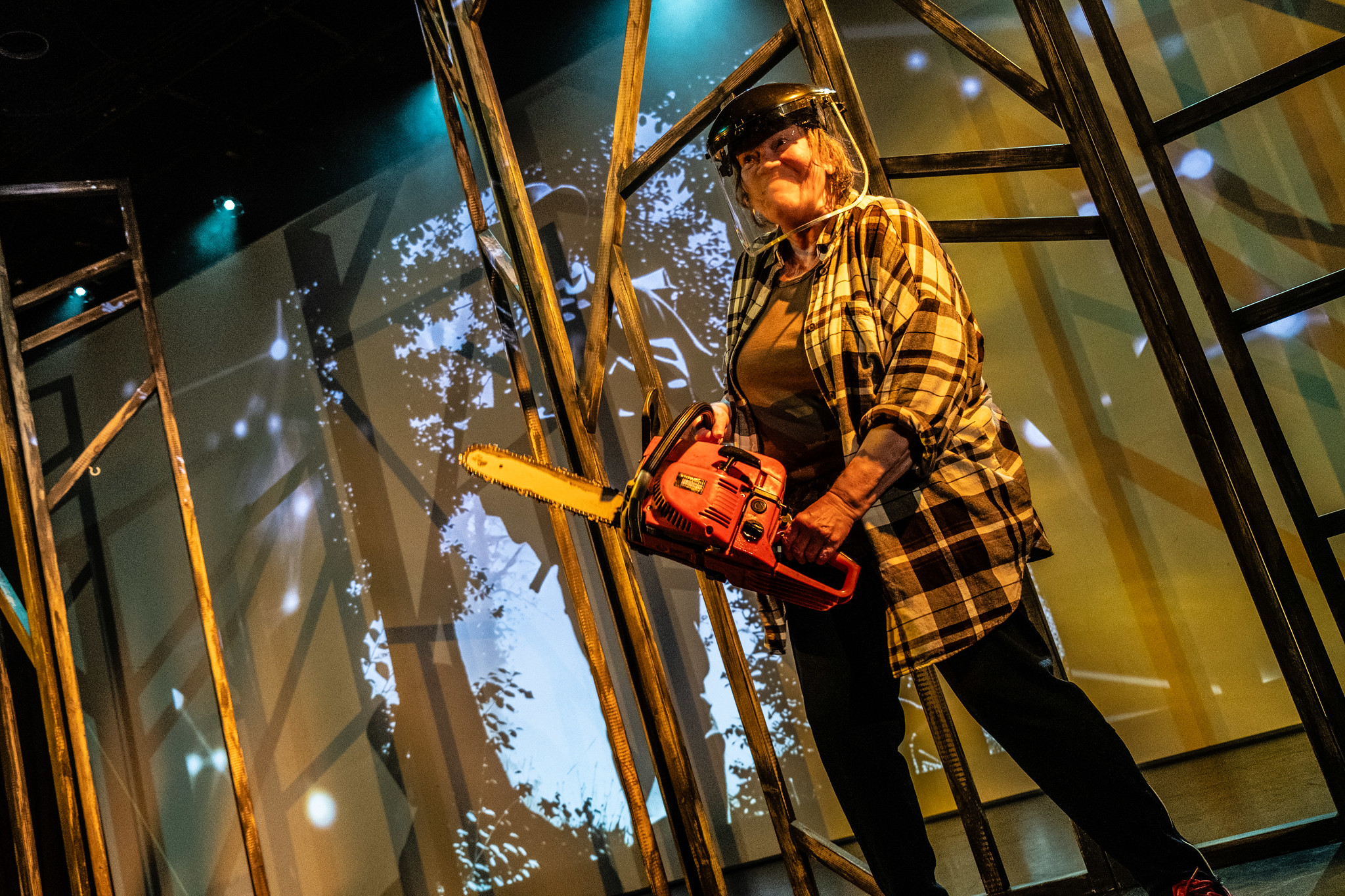 levoton tuhkimo by hanna maria gronlund kulttuuritoimitus INSTA