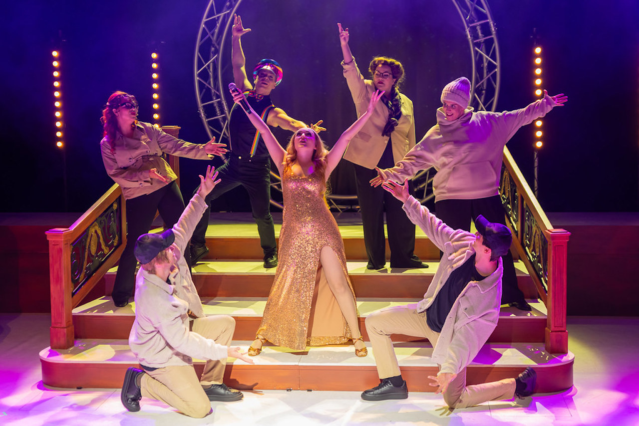 54888199804 c1c2a92ac6 b