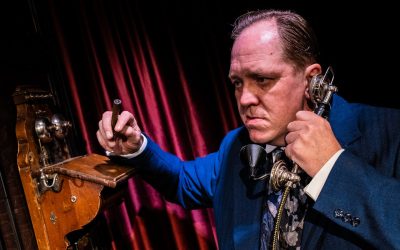 Ville-Veikko Valtanen rakentaa Varkauden teatterissa upean ja monisyisen Walter Ahlströmin