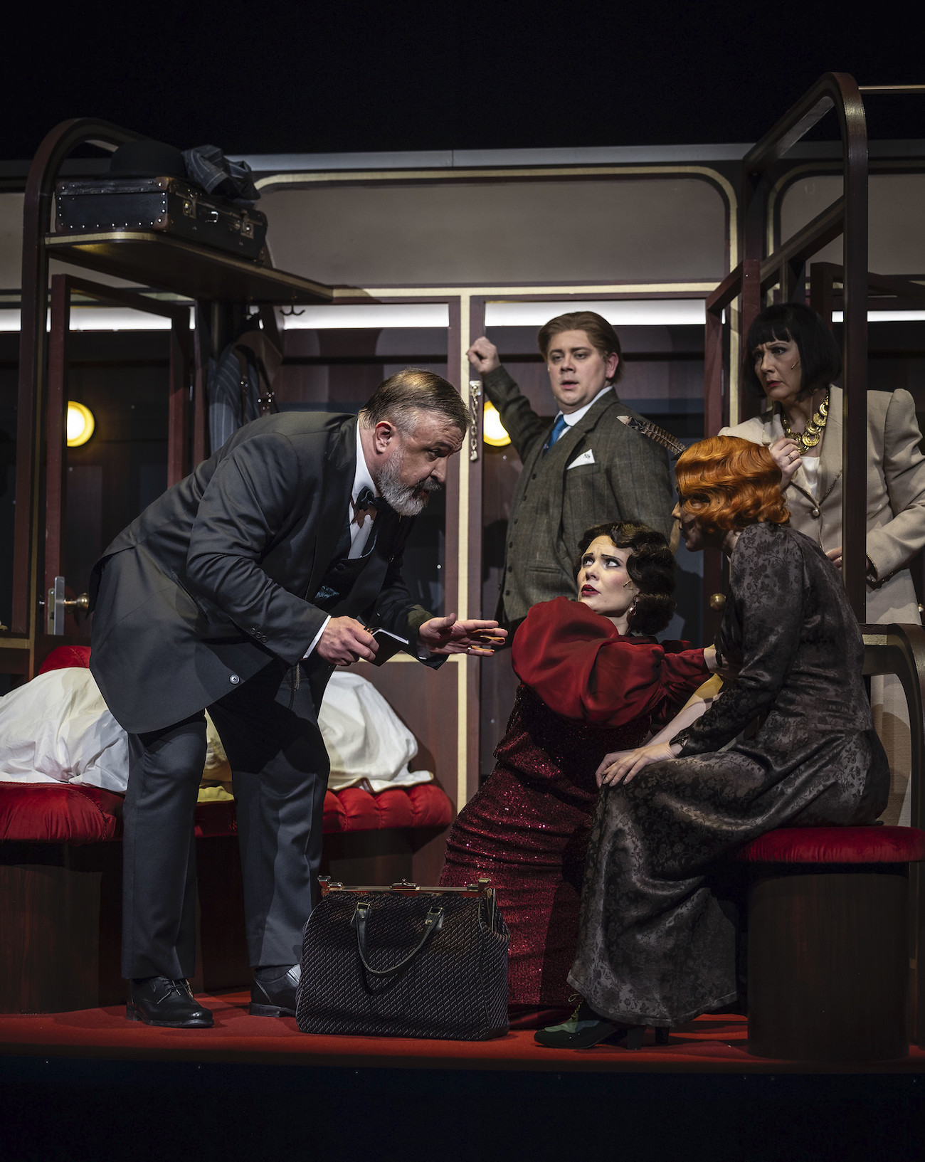 55061644228 8d67c18f0f k