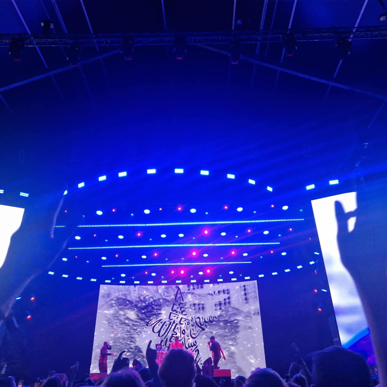 5bf2318b 3f6b 405d b01d 3131409aaa9f