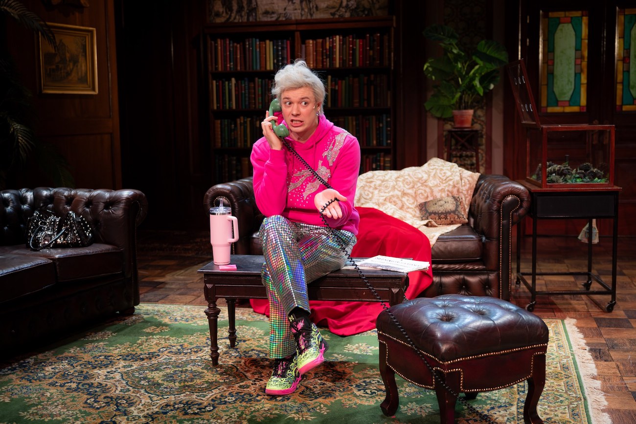 levoton tuhkimo by hanna maria gronlund kulttuuritoimitus INSTA levoton tuhkimo by hanna maria gronlund kulttuuritoimitus INSTA