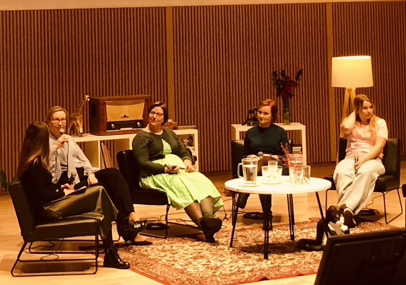 C4FF9B6E 406F 41E0 AF10 7C258AAA917D 1 105 c