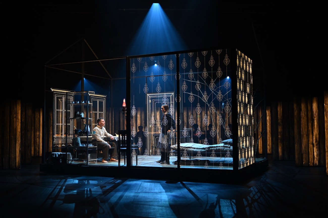 levoton tuhkimo by hanna maria gronlund kulttuuritoimitus INSTA