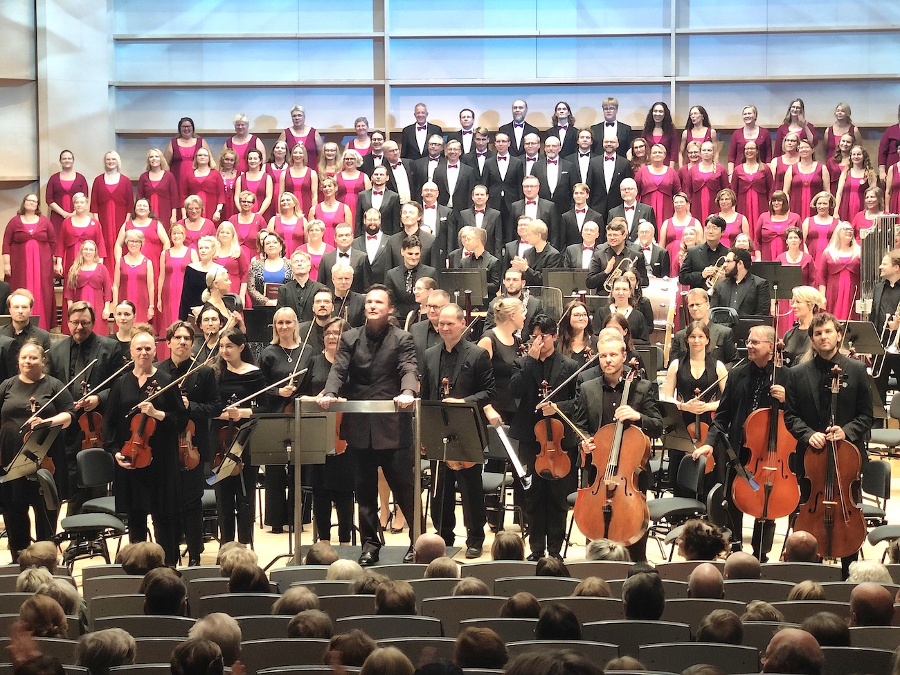 levoton tuhkimo by hanna maria gronlund kulttuuritoimitus INSTA