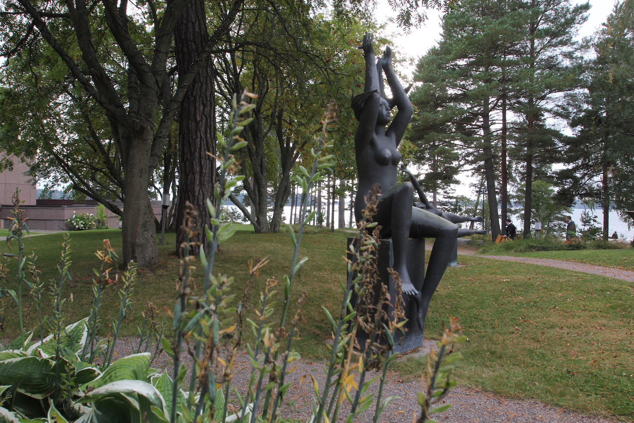 levoton tuhkimo by hanna maria gronlund kulttuuritoimitus INSTA levoton tuhkimo by hanna maria gronlund kulttuuritoimitus INSTA