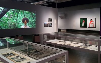 Valokuvataiteen museon näyttely Näkymätön rotu osuu syvälle länsimaisen kulttuurin kipupisteisiin