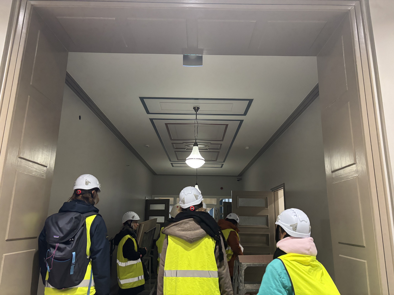 levoton tuhkimo by hanna maria gronlund kulttuuritoimitus INSTA levoton tuhkimo by hanna maria gronlund kulttuuritoimitus INSTA