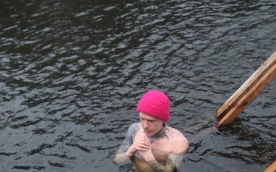 Räppäri Mikko Mato valmistelee soololevyään ja opettelee olemaan läsnä: ”Olin selkärangaton mato joskus – nyt pöyhin maata”