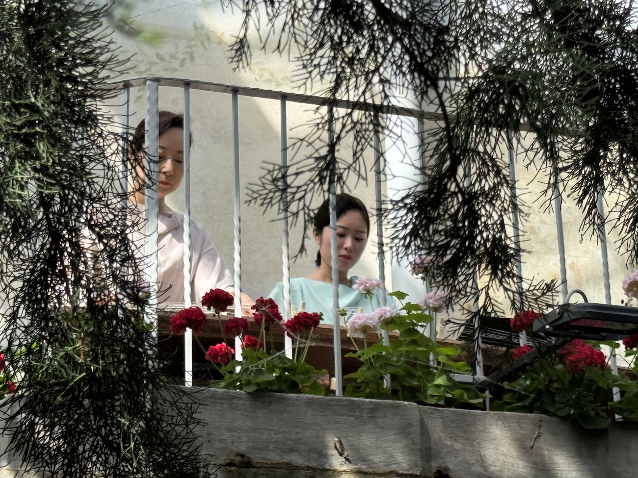 levoton tuhkimo by hanna maria gronlund kulttuuritoimitus INSTA levoton tuhkimo by hanna maria gronlund kulttuuritoimitus INSTA