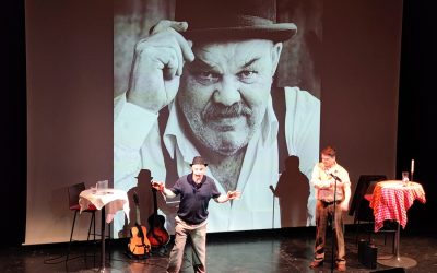 Jaakko Teppo sai täysin ansionsa mukaan: hauskan ja koskettavan kupletti-illan Tampereen Komediateatterissa