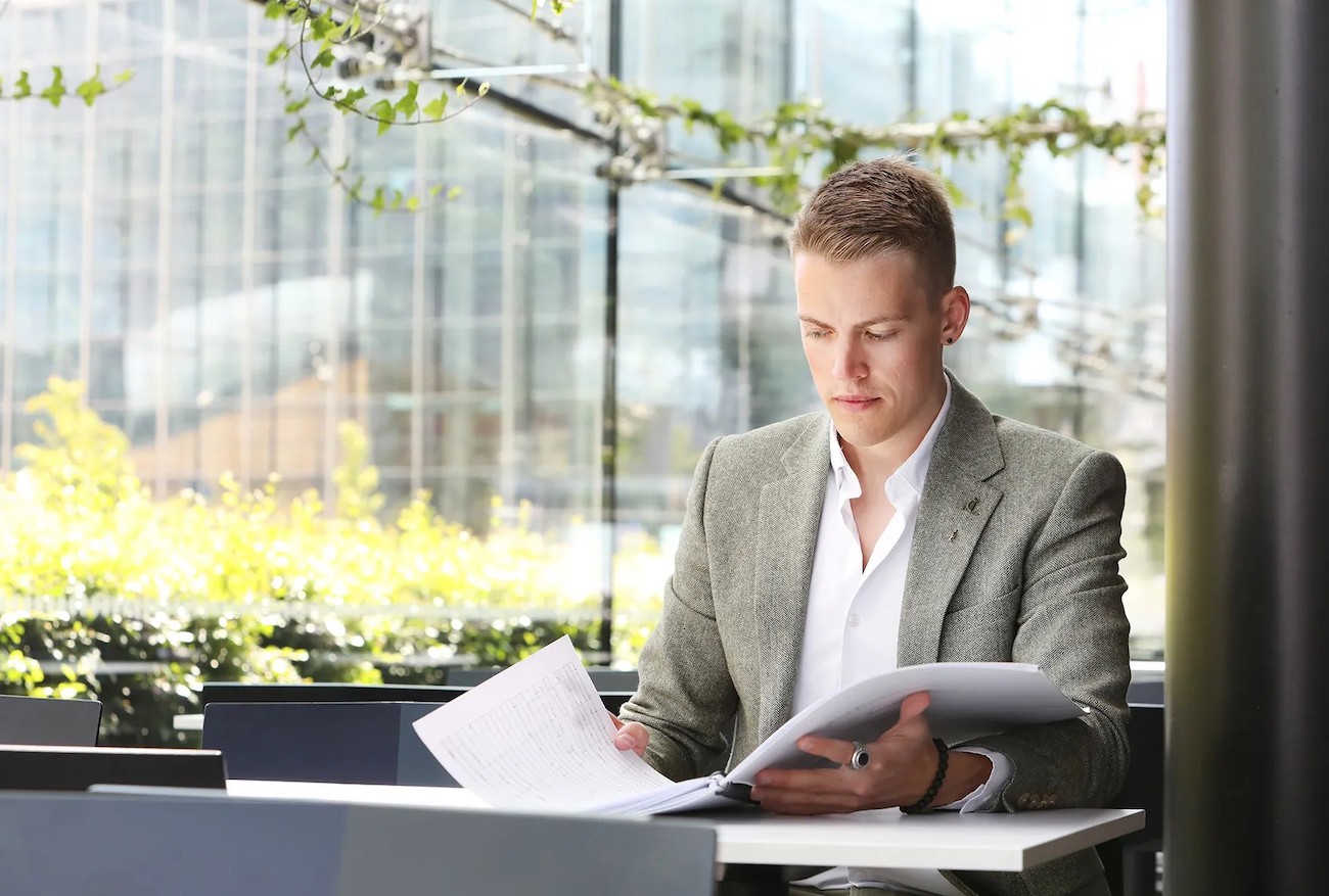 Joel kuvaMaaritKytoharju ezgif.com webp to jpg converter