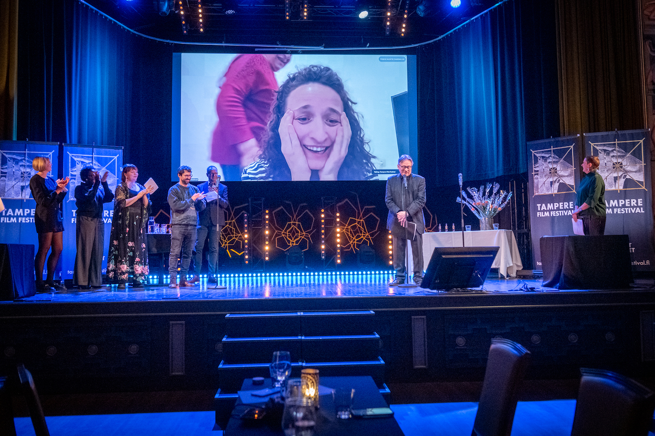 levoton tuhkimo by hanna maria gronlund kulttuuritoimitus INSTA