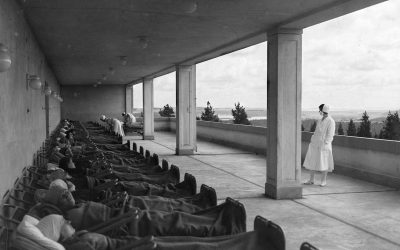 Hieno dokumenttielokuva Lentävä kuolema elävöittää muistot kaukaisiksi uskotuista keuhkotautisista ajoista