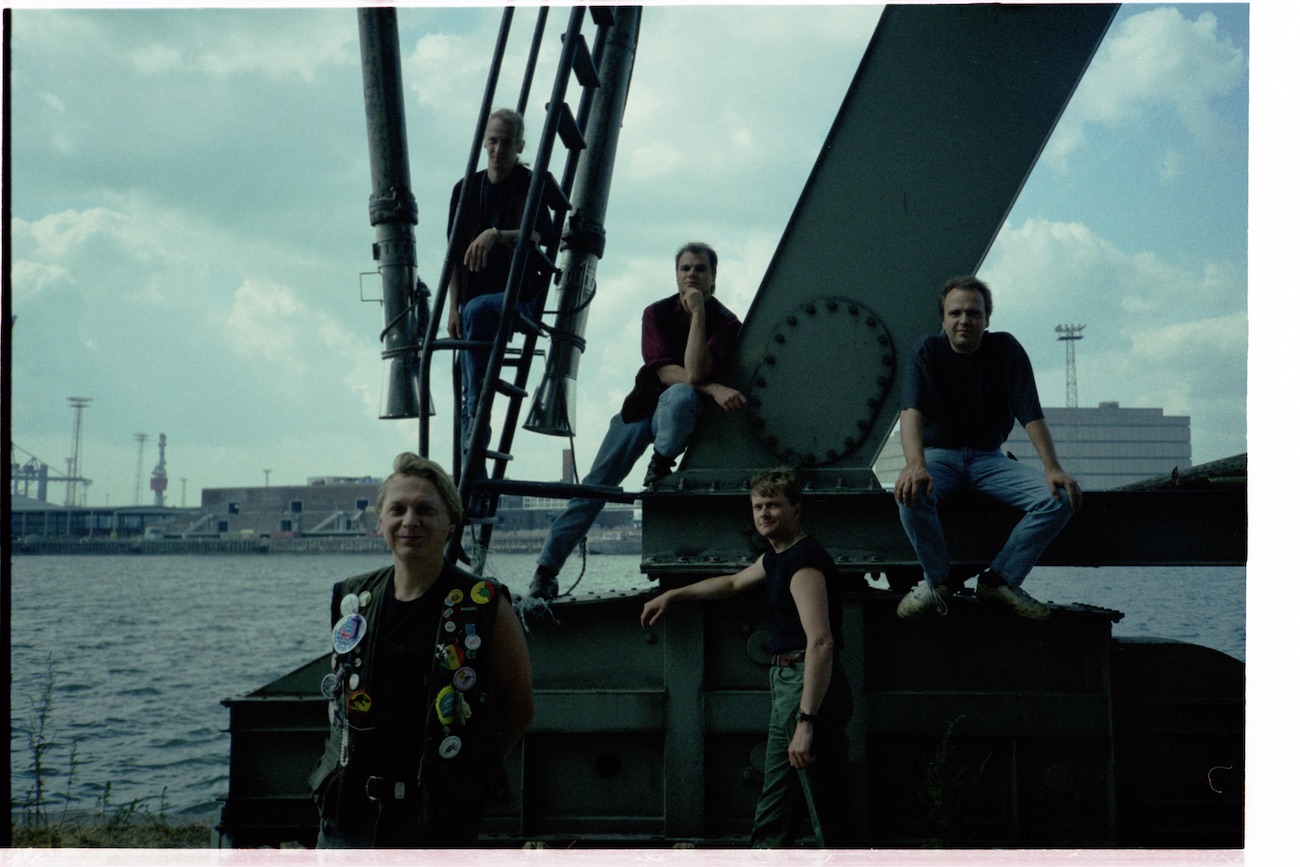 MILJOONASADE PROMOA MS Pr kuvaus, Hki, 8 1994 701 (kopio)