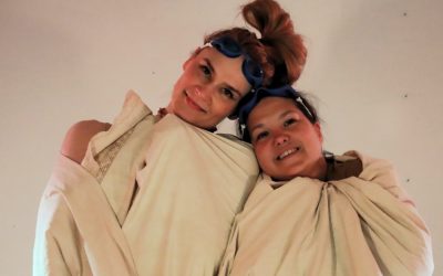 Sana muuttuu lihaksi Salhojankadulla – Keho-teatteriryhmän Juoksuhiekkaa Tapahtumien yössä