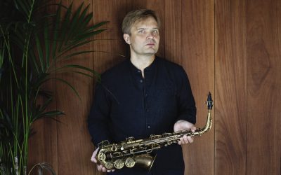 Mikko Innasen uusi kvintetti tarjoaa poikkeuksellisen kuuntelukokemuksen – arviossa Ääniä, tavallaan