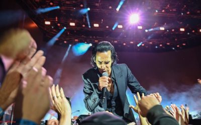 Flow 2026: Turnstilen lempeää hardcorea, Florencen kollektiivinen kokemus ja täydellinen Nick Cave