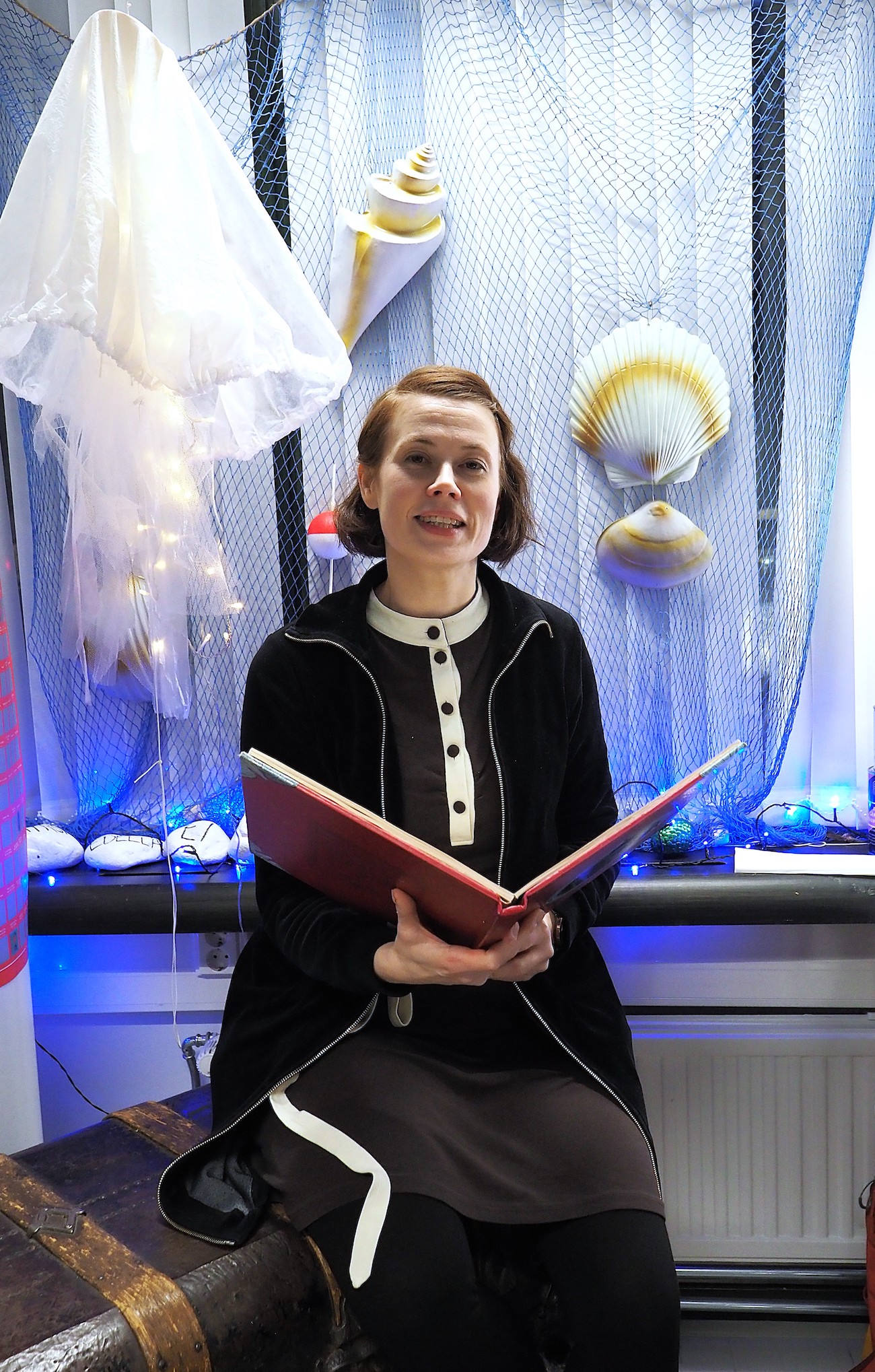 Pia Krutsin ja kirja katse eteen