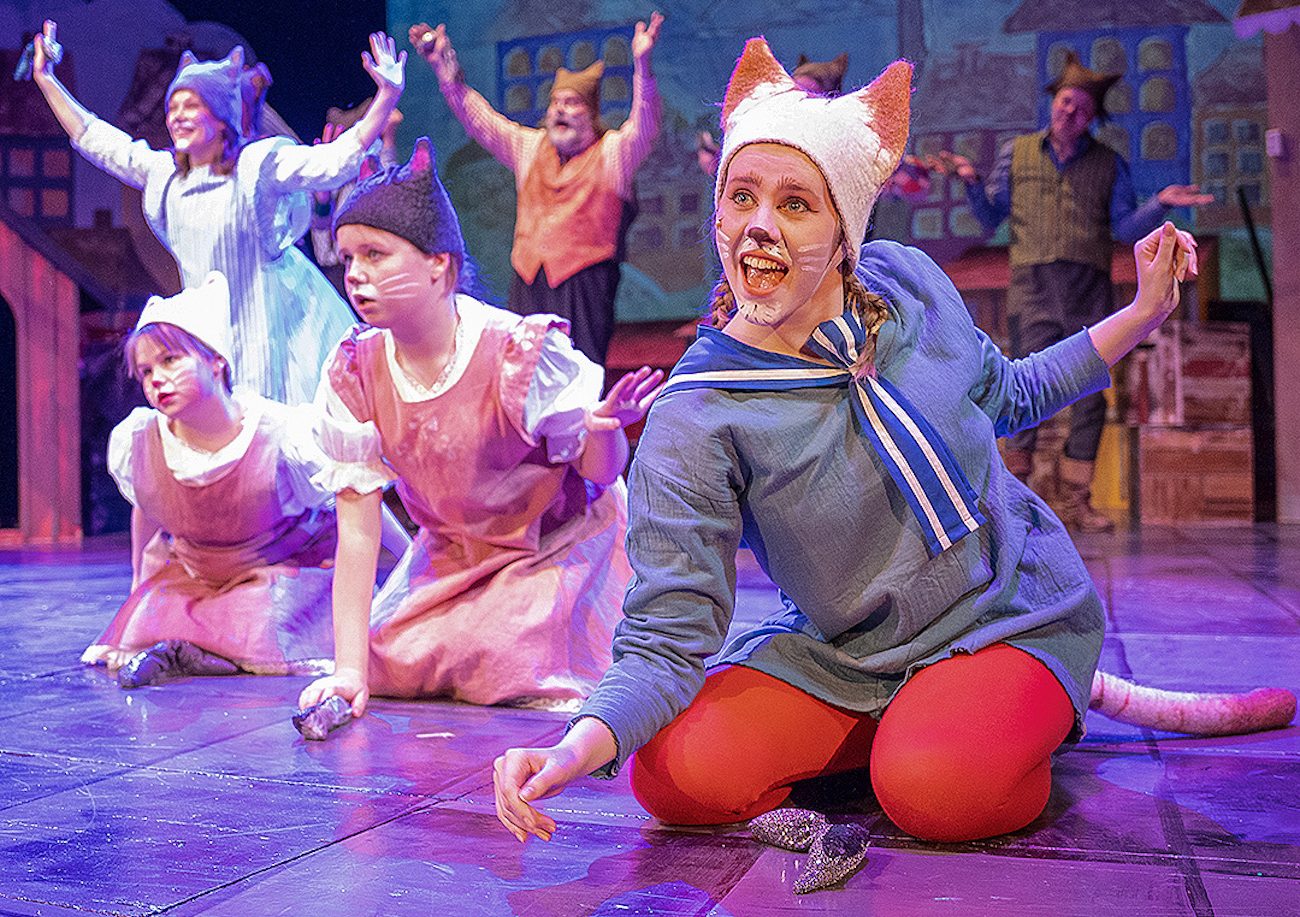 levoton tuhkimo by hanna maria gronlund kulttuuritoimitus INSTA