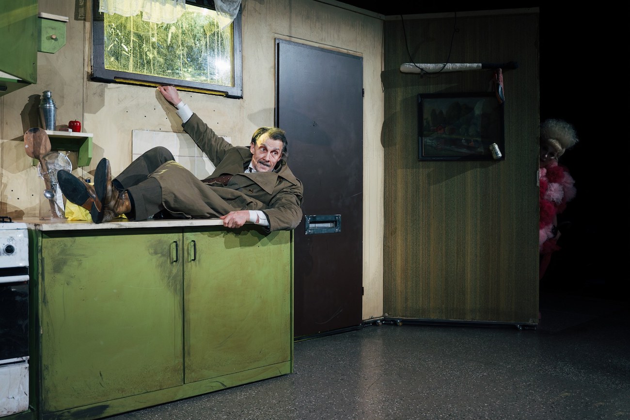 levoton tuhkimo by hanna maria gronlund kulttuuritoimitus INSTA