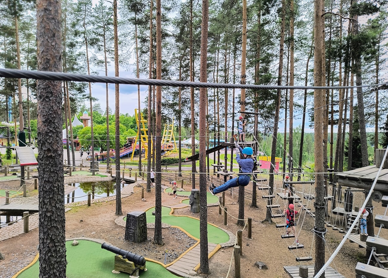 Seikkailupuisto