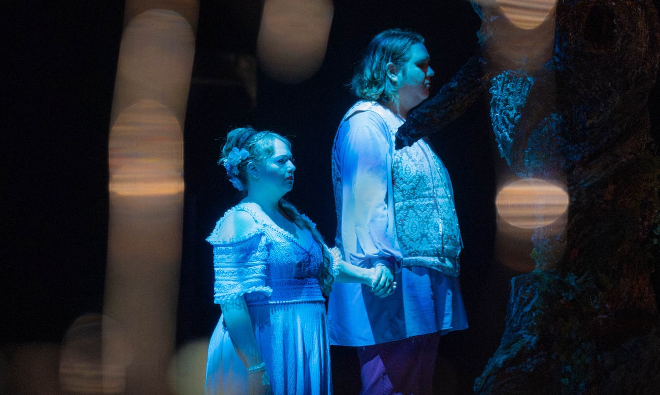 levoton tuhkimo by hanna maria gronlund kulttuuritoimitus INSTA