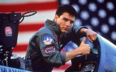 Top Gun kertoo ajasta, jolloin Yhdysvallat saattoi ilman vaikeuksia esittää olevansa maailmanlaajuinen supervalta, joka se olikin