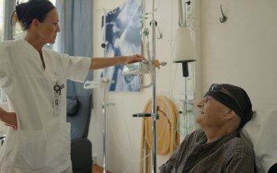 Lämpimät jäähyväiset – arviossa Ylen esittämä dokumentti Valokuvaajan sielunmessu