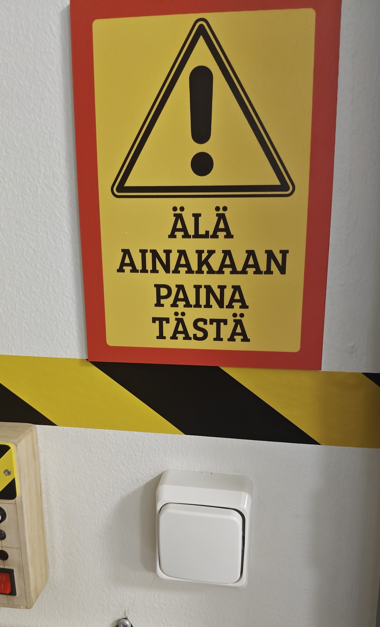 älä paina2