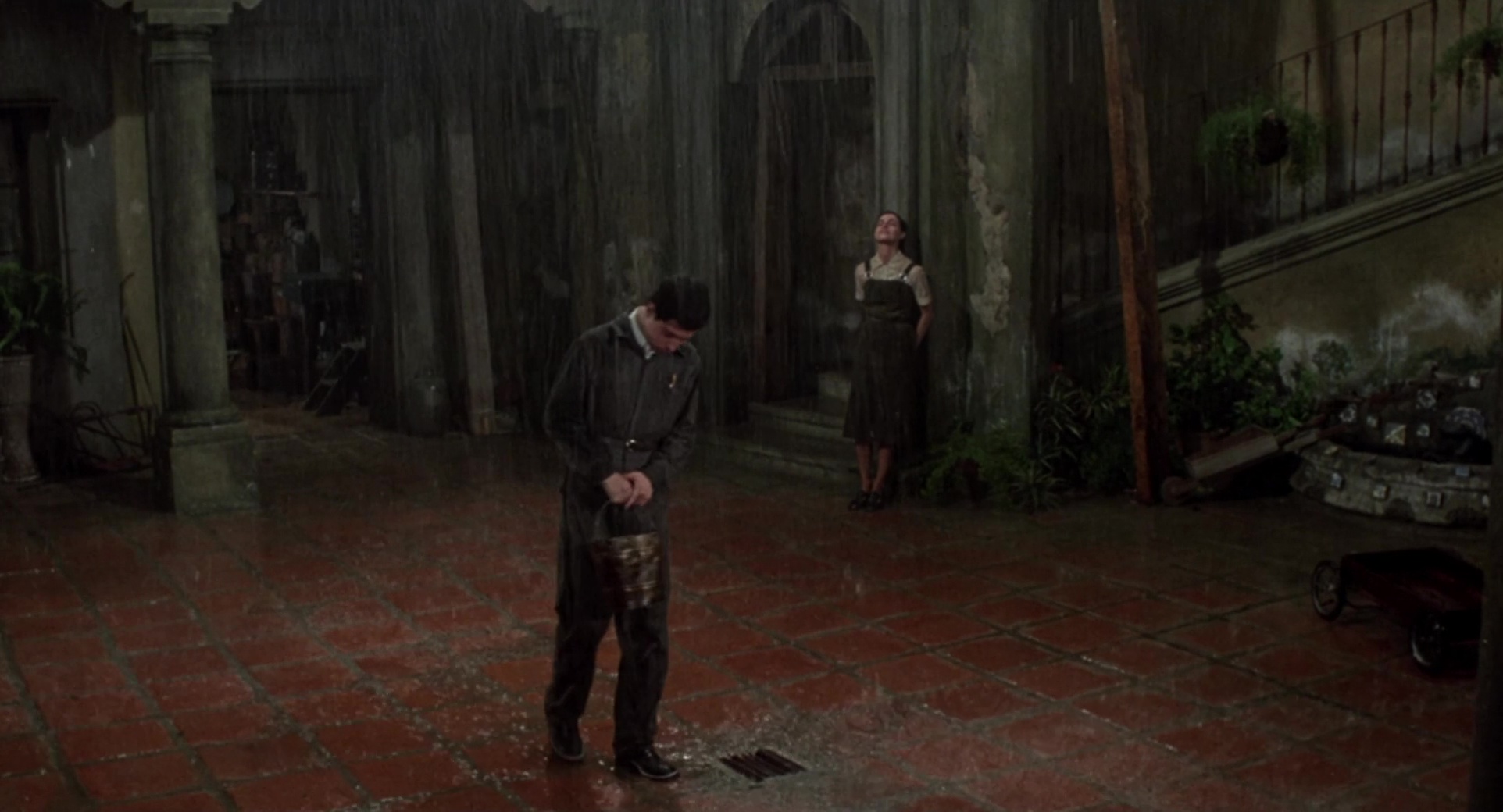 levoton tuhkimo by hanna maria gronlund kulttuuritoimitus INSTA levoton tuhkimo by hanna maria gronlund kulttuuritoimitus INSTA