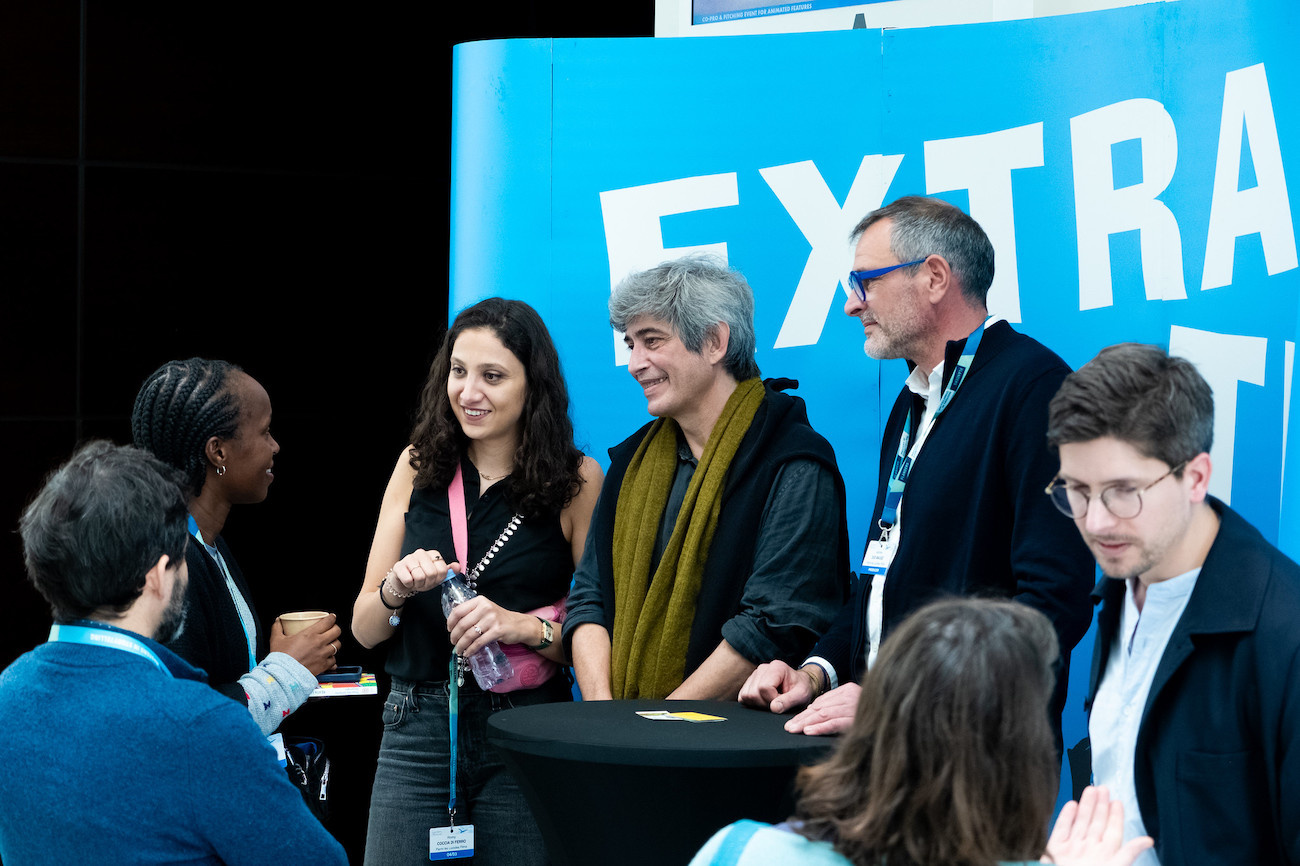 kigali night.keskustelu esittelyn jälkeen.keskellä ohaaja Samuel Lajus © Ivan Rozhdestvenskii