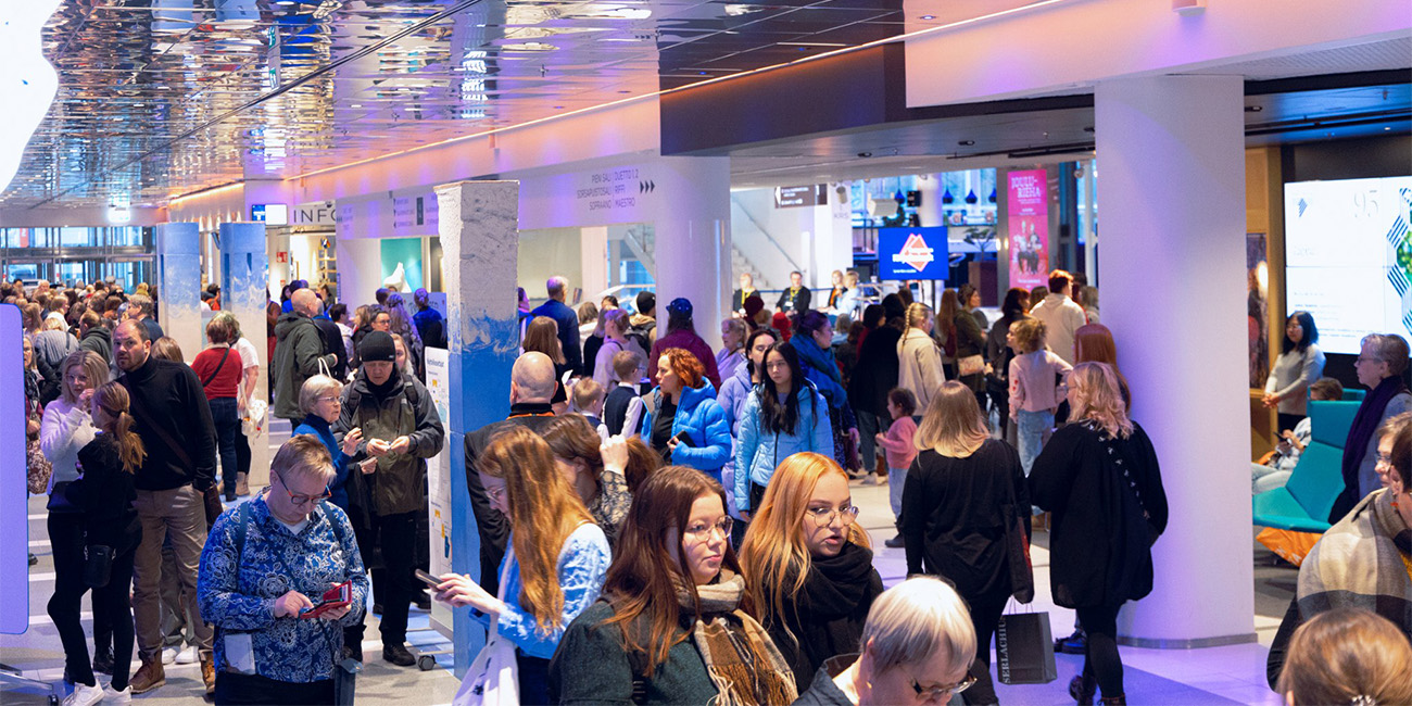 levoton tuhkimo by hanna maria gronlund kulttuuritoimitus INSTA