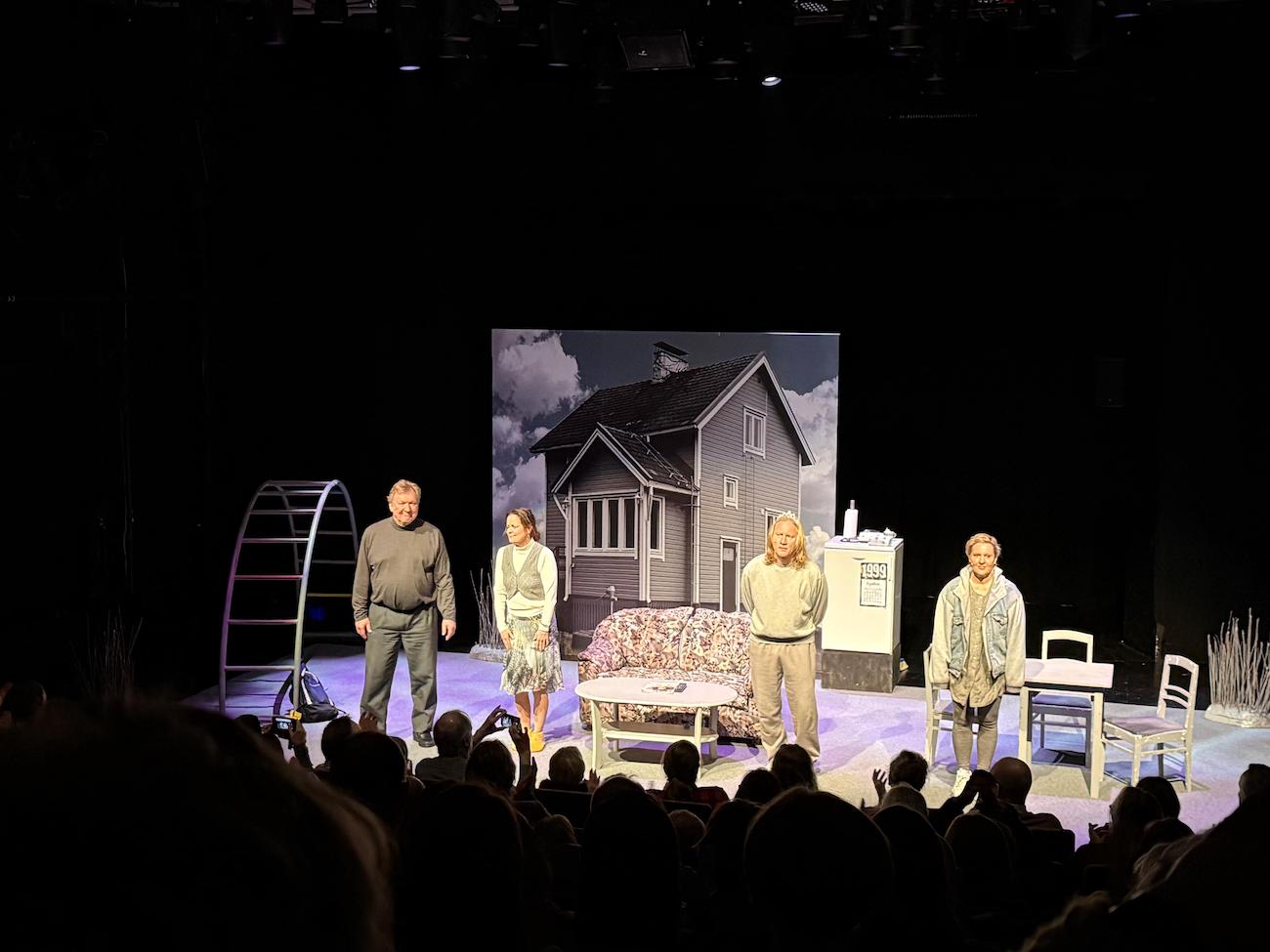 levoton tuhkimo by hanna maria gronlund kulttuuritoimitus INSTA levoton tuhkimo by hanna maria gronlund kulttuuritoimitus INSTA