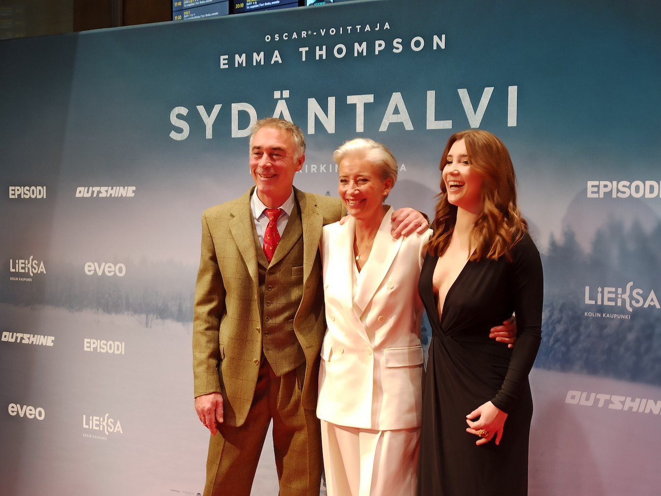 levoton tuhkimo by hanna maria gronlund kulttuuritoimitus INSTA levoton tuhkimo by hanna maria gronlund kulttuuritoimitus INSTA