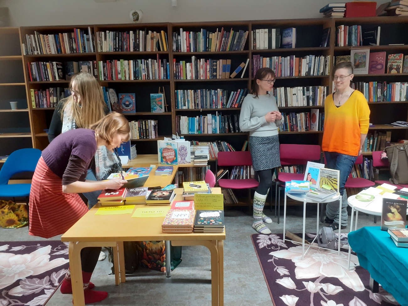 levoton tuhkimo by hanna maria gronlund kulttuuritoimitus INSTA levoton tuhkimo by hanna maria gronlund kulttuuritoimitus INSTA