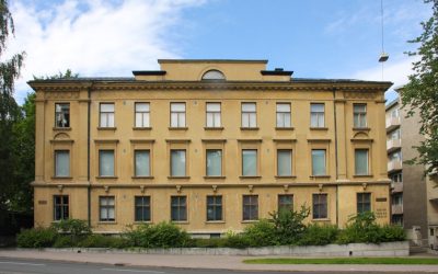 Sirkkaliisa Virtanen vetää Tampereen Galleriaviikolla taidekaraoken Saskioilla – mukana 14 galleriaa