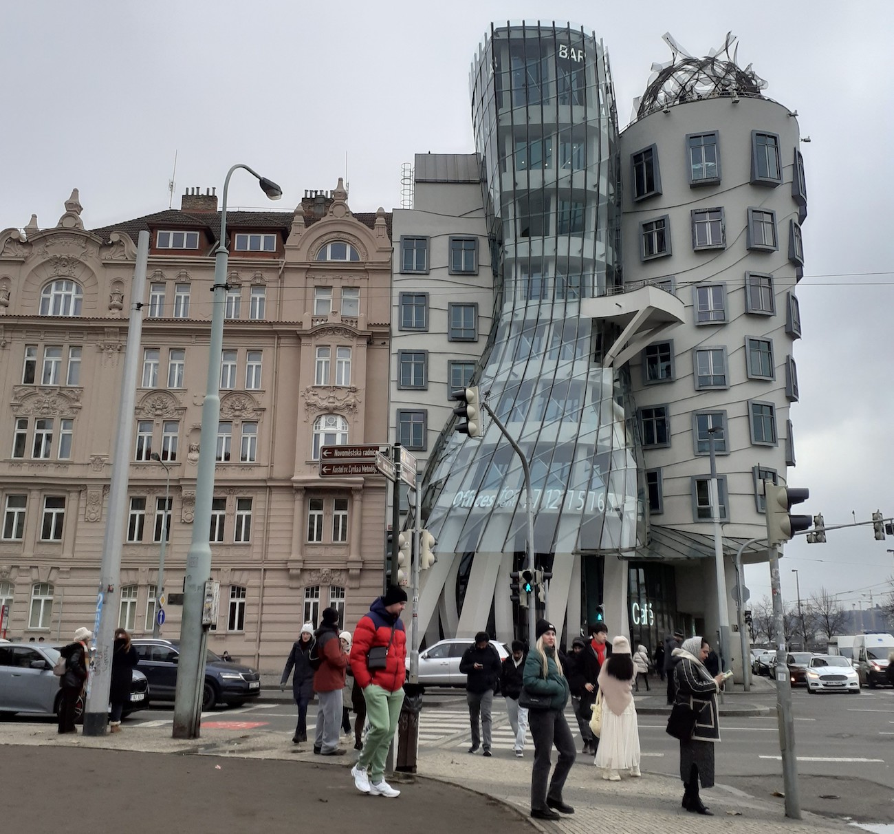 levoton tuhkimo by hanna maria gronlund kulttuuritoimitus INSTA