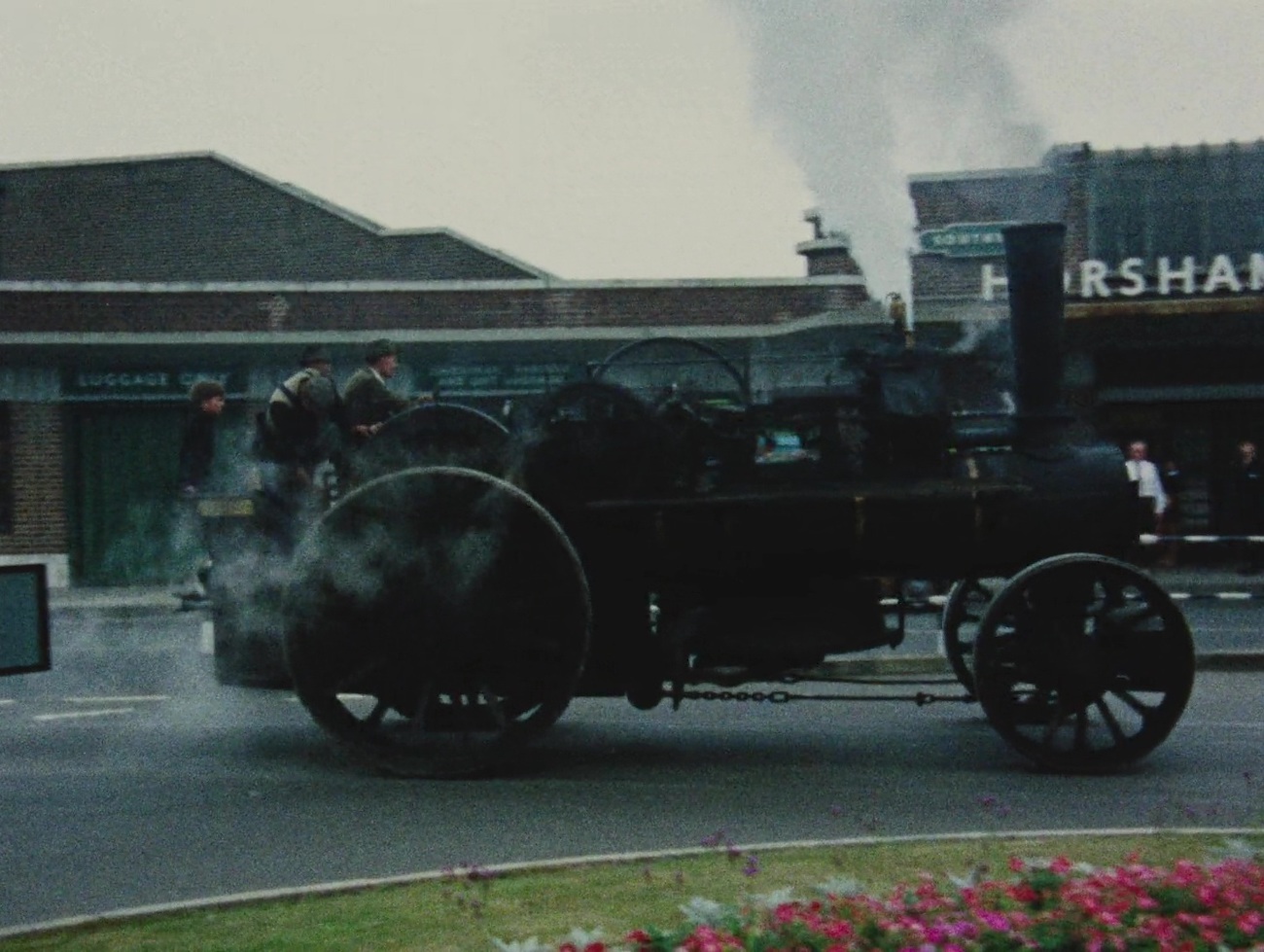 themoonandthesledgehammer kuva2